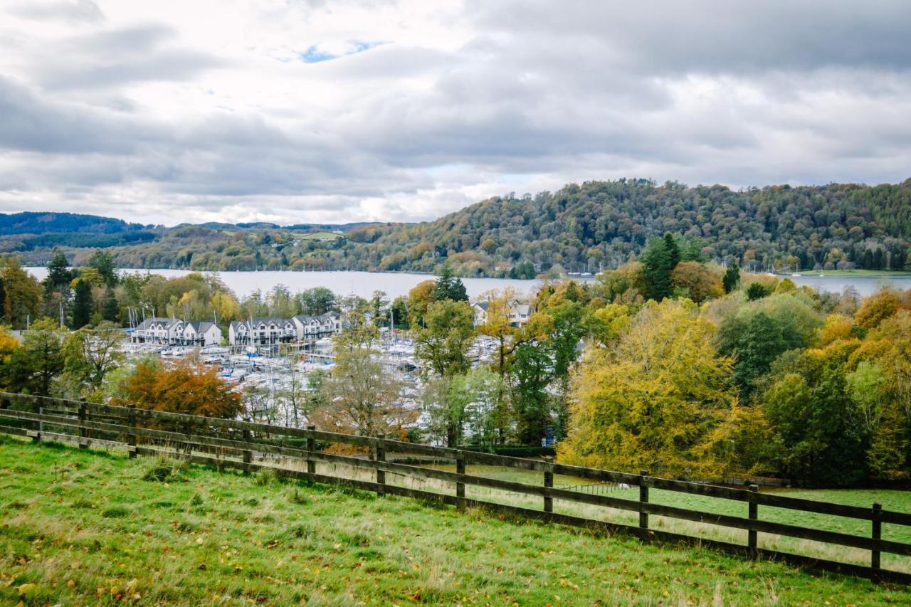 Stunning Cottage Grade 2 Listed With Parking And Hot Tub Bowness-on-Windermere Zewnętrze zdjęcie